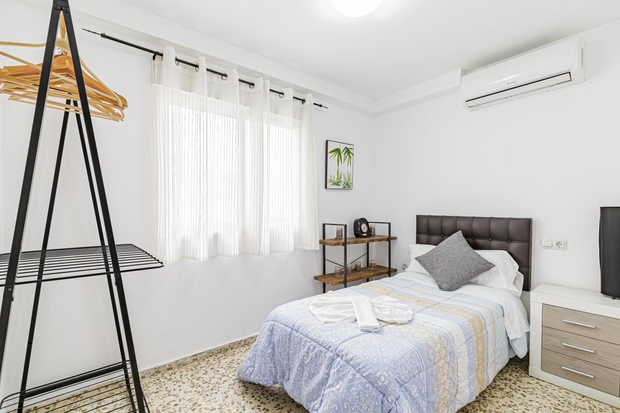 Ferienwohnung Piso Amplio Cerca Del Centro De Malaga Capital Exterior foto